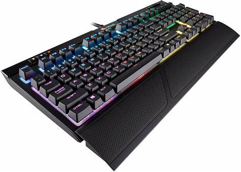 Teclado Corsair Strafe RGB MK.2 Mecánico Cherry MX