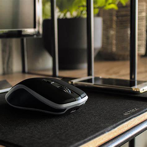 Combo Inalámbrico Creator AX90 / Mouse Recargable / Tapete de Carga Inalámbrica